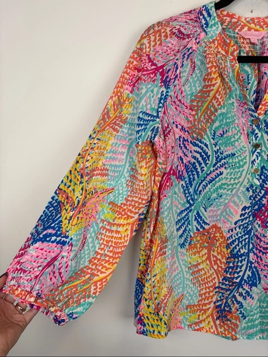 Lilly Pulitzer Popover Electric Feel 100% Silk Long Sleeve Elsa Blouse Medium - Picture 4 of 9
